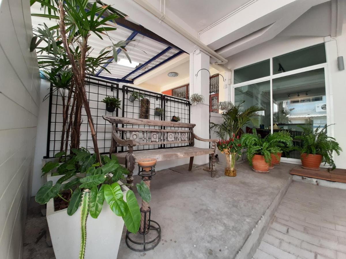 مبيت وإفطار بانكوك Pingplalee Female House المظهر الخارجي الصورة